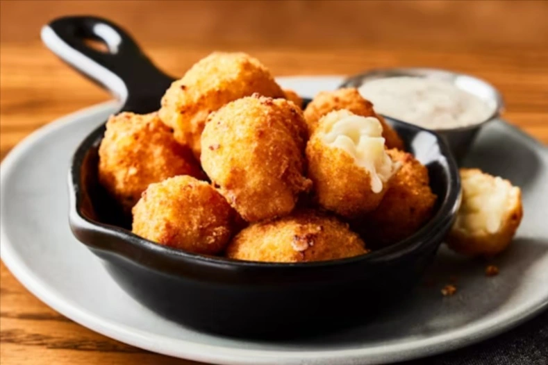 steakhouse-mac-and-cheese-bites | Outback Menu